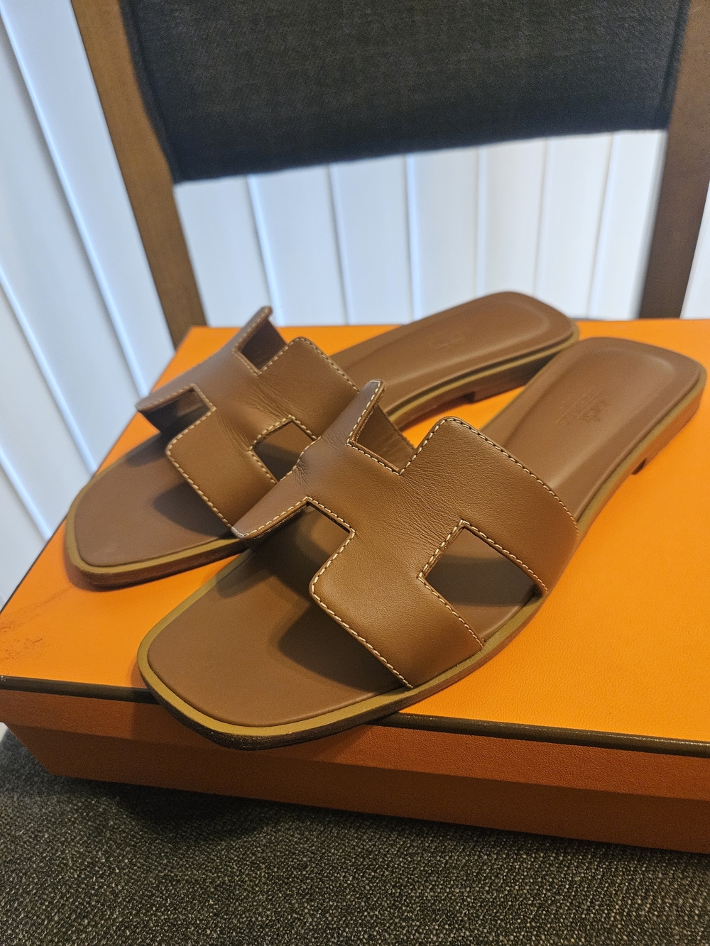 Hermes Oran Sandal - Picture 3 of 9